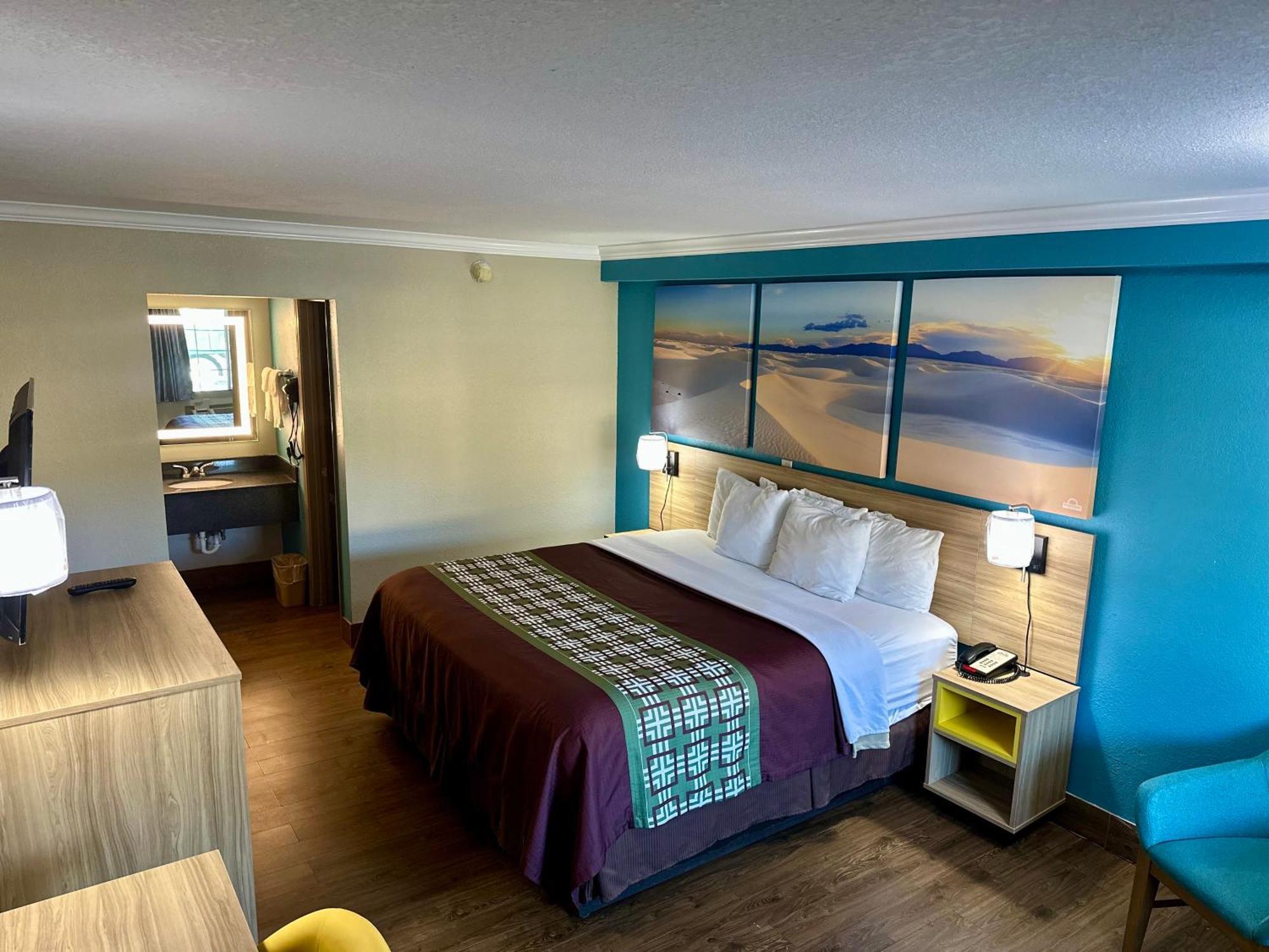 Days Inn By Wyndham Houston East Dış mekan fotoğraf